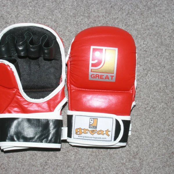 grappling gloves